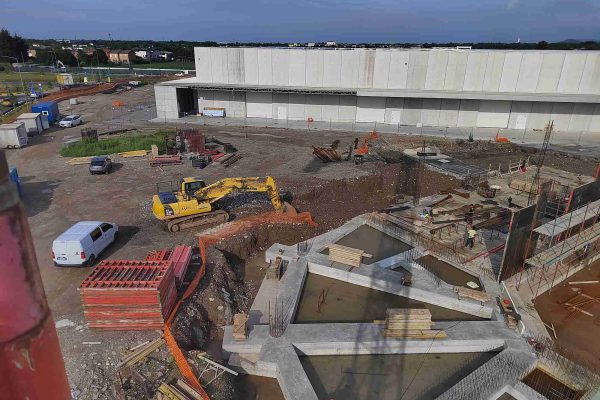 20240524_armatura_e_getto_muri_piano_primo_blocco_c,_casseratura_solaio_2_blocco_c,_armatura_muri_blocco_e._inizio_scavo_fondazioni_parcheggio__00003
