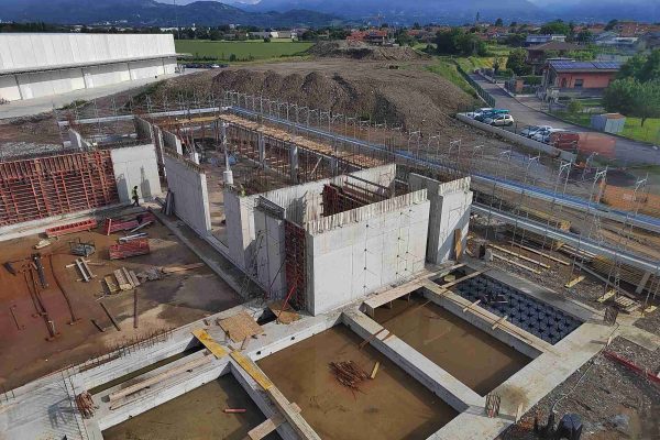 20240524_armatura_e_getto_muri_piano_primo_blocco_c,_casseratura_solaio_2_blocco_c,_armatura_muri_blocco_e._inizio_scavo_fondazioni_parcheggio__00005
